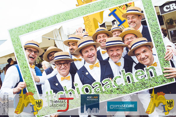 Vorstellung Prinz & Hofstaat auf dem CHIO