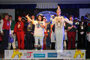 200118_700_Närrische Flammengilde Damensitzung-1015.jpg